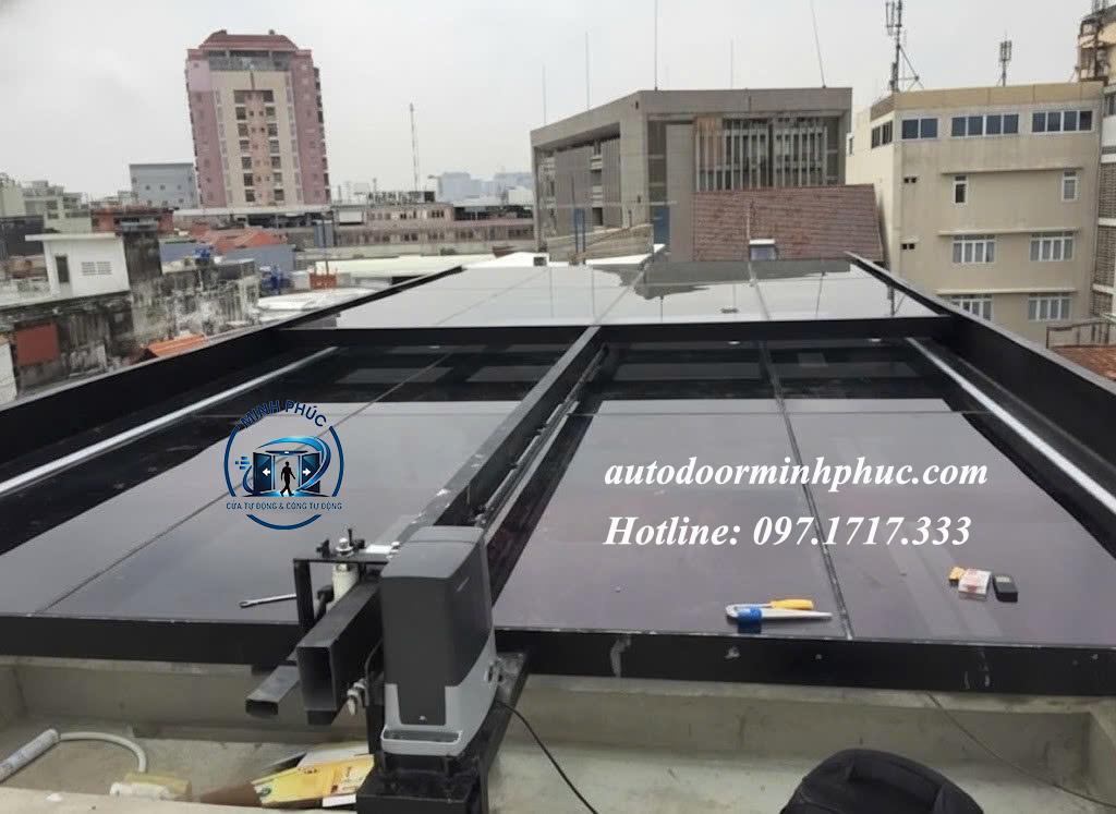 giếng trời tự động