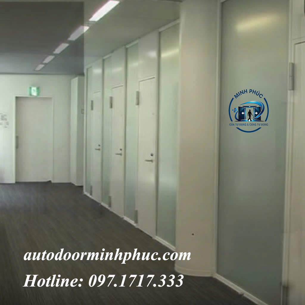 cửa trượt bán tự động