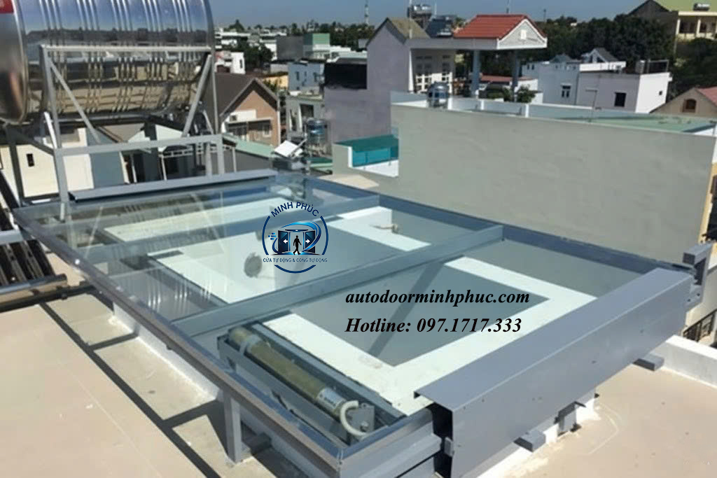 giếng trời tự động